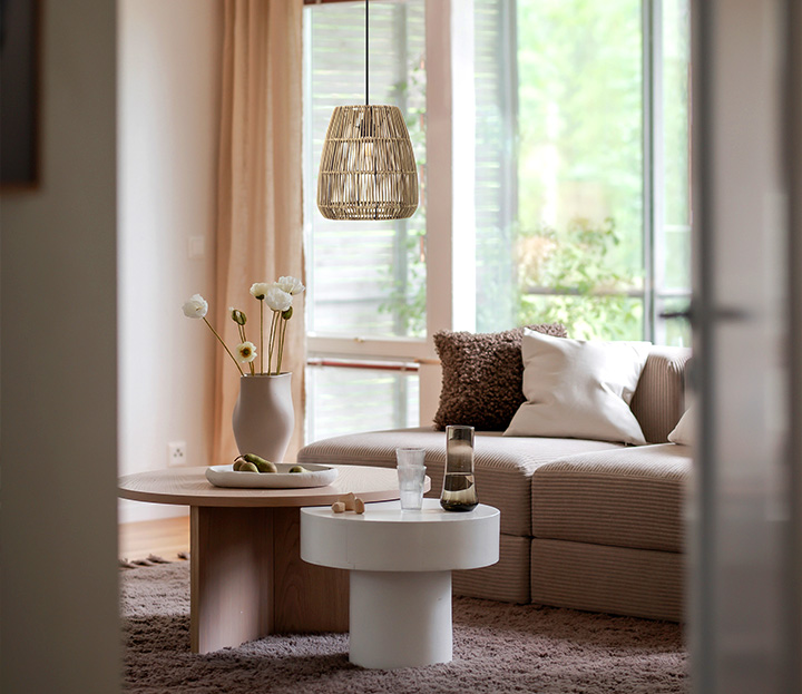 Dzīvojamās istabas lampas Dzīvojamās istabas lampas