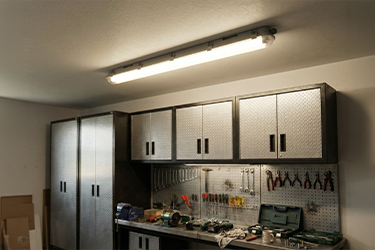 Garažo šviestuvai Garažo šviestuvai