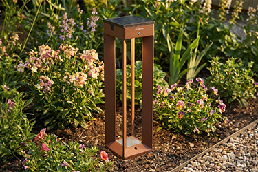 Saules bateriju lampas