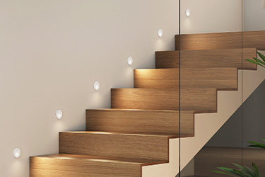 sienas lampas koridors sienas lampas koridors